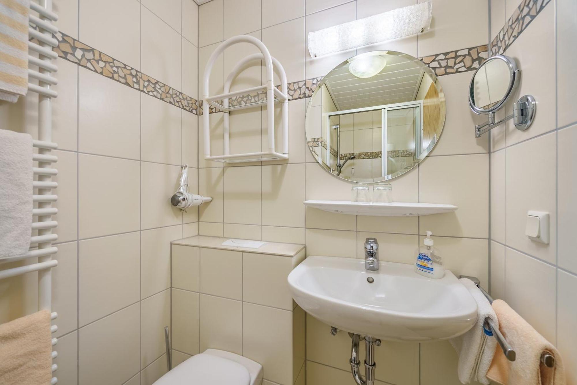 Haus Kieferneck Hotel Willingen  Kültér fotó